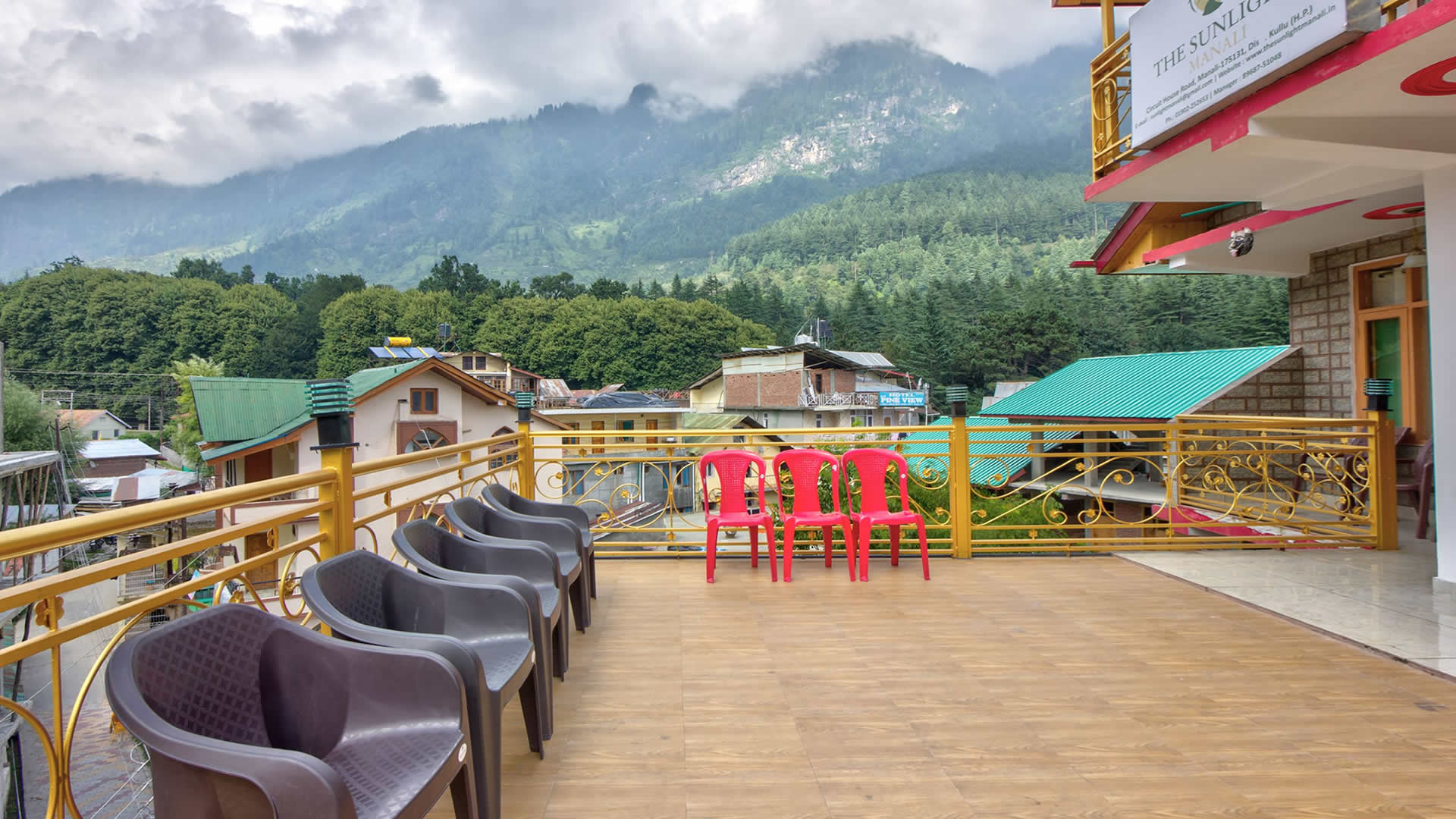 best hotel in manali with cheap price